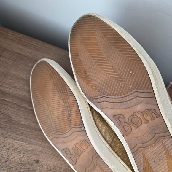 EUC BORN SHOES TAN CANVAS UPPER LACED WOMENS 9.5 - Picture 13 of 16